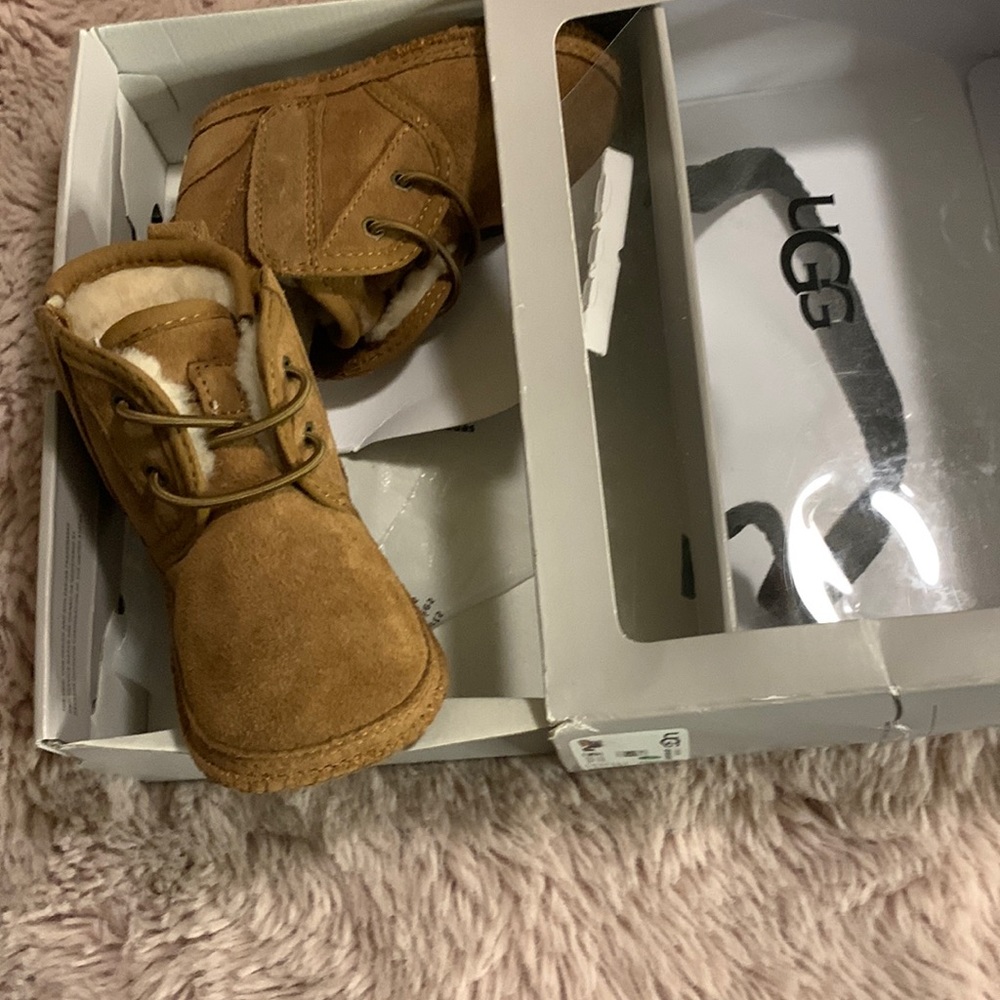 Ugg